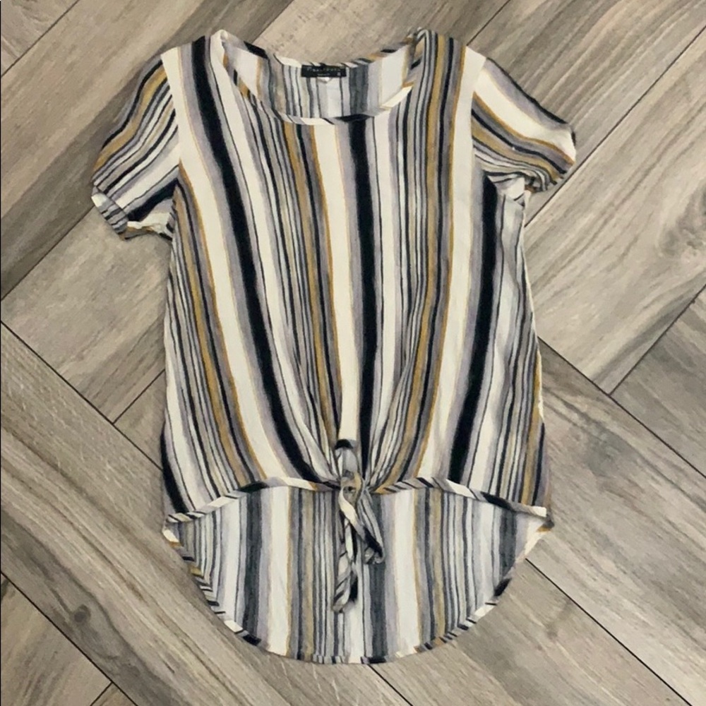 Black white and gold shirt that ties in front